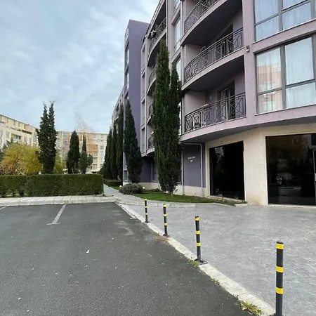 Rainbow 3-103 Cozy Sunny * 阳光海滩