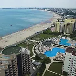 Rainbow 3-103 Cozy Sunny ساني بيتش